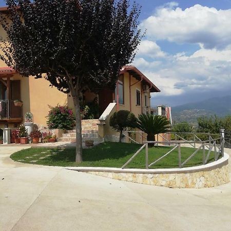 Bed and Breakfast La Quercia Козенца Экстерьер фото